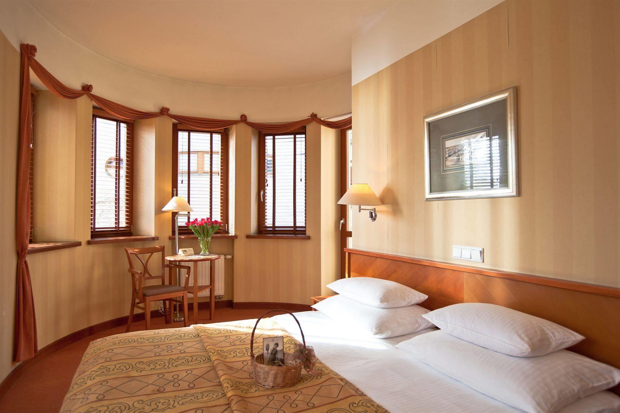 Hotel Willa Lubicz グディニャ エクステリア 写真